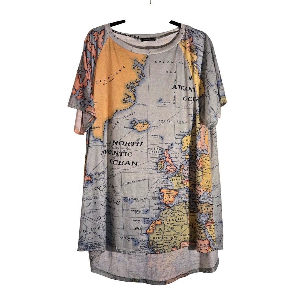 JustFashionNow Women 3XL Vintage World Map Print Tunic Top Short Sleeve High Low